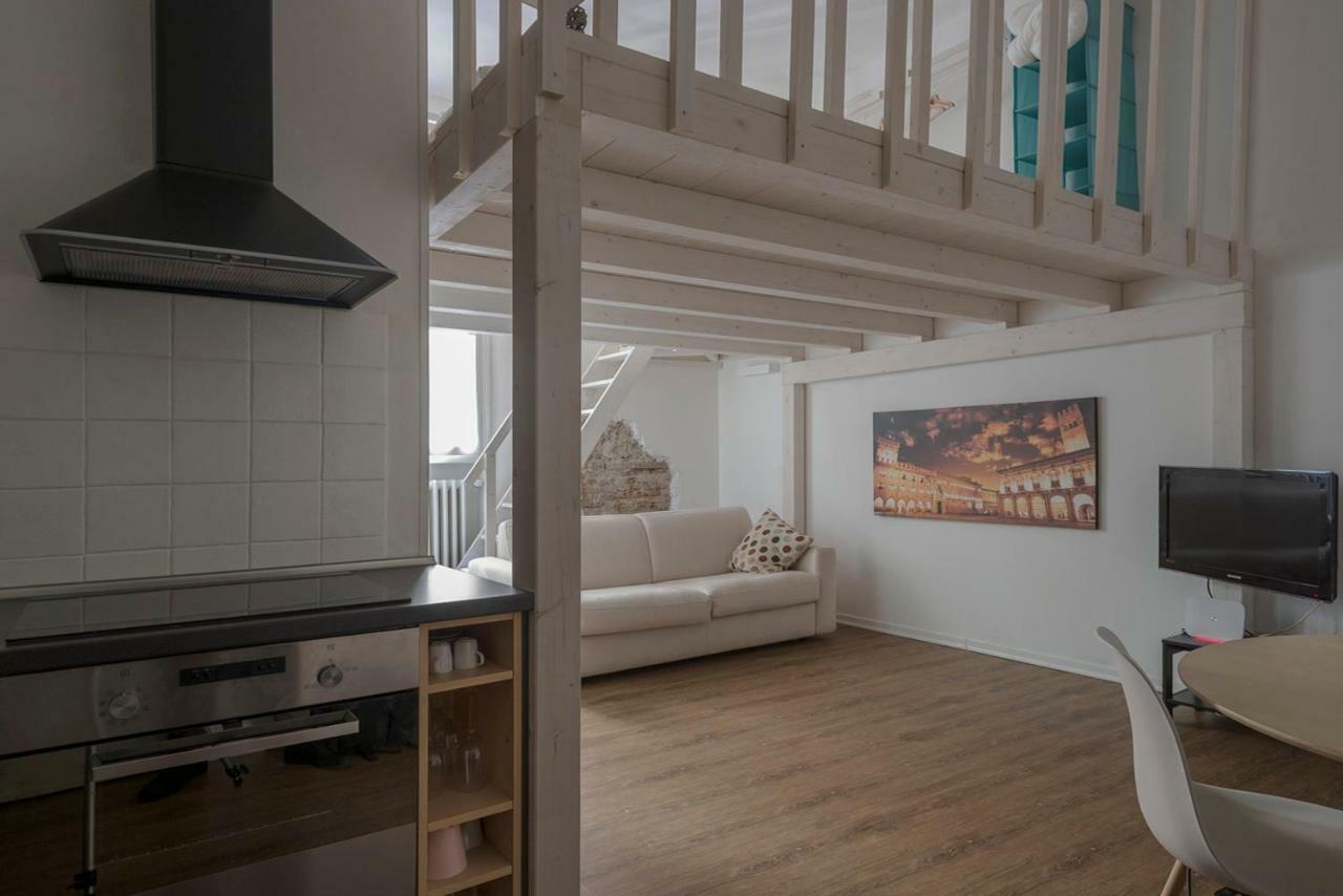 New Loft In The Heart Of Bologna 2 Apartment Bagian luar foto